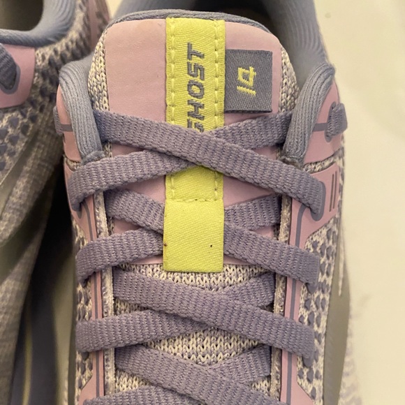 BROOKS GHOST 14 RUNNING SHOES LILAC SIZE 9.5 EXCELLENT CONDITION - Picture 7 of 10